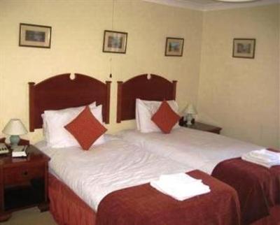 фото отеля The Rest and Be Thankful Inn Minehead