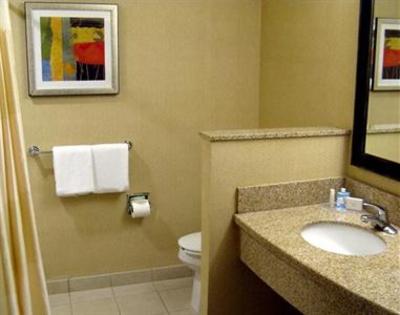 фото отеля Courtyard by Marriott San Luis Obispo