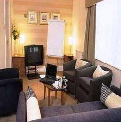 фото отеля Travelodge Scarborough St Nicholas Hotel