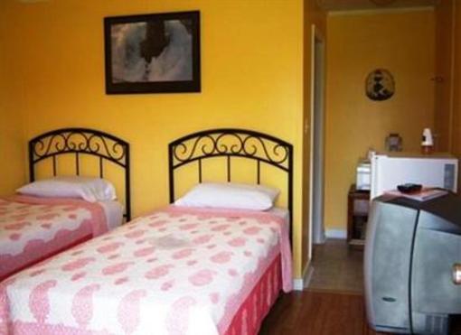 фото отеля Core Creek Lodge