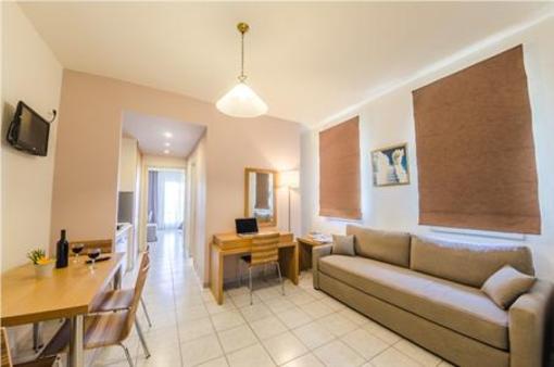 фото отеля Nereides Hotel Alonnisos