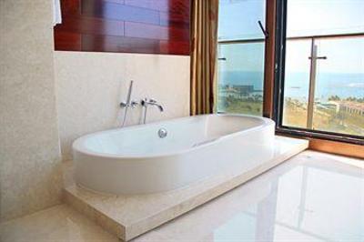 фото отеля Sanya Tujia Vacation Rentals - Dadonghai