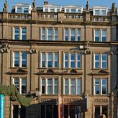 фото отеля Mckever Newcastle City Apartments