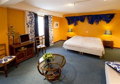 фото отеля Hostellerie Sainte-Cecile