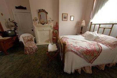фото отеля Carrier Houses Bed and Breakfast Rutherfordton