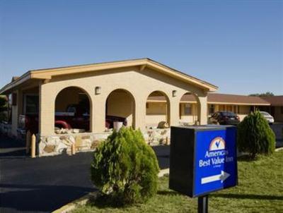 фото отеля Americas Best Value Inn Seguin