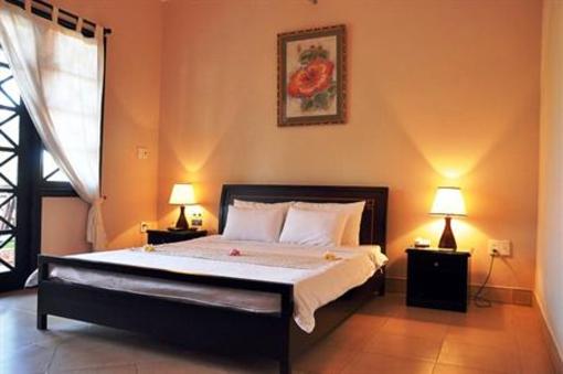 фото отеля Orchid Beach Resort & Spa