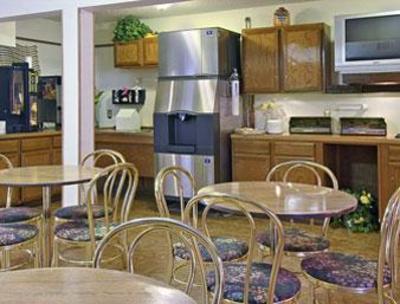 фото отеля Super 8 Waco University