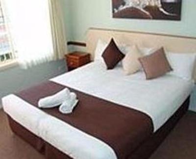 фото отеля Bent Street Motor Inn