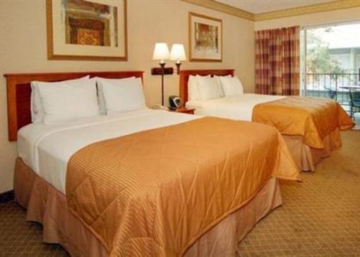 фото отеля Clarion Hotel Mansion Inn