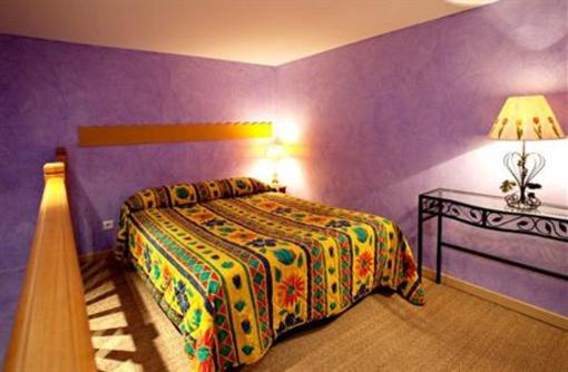 фото отеля Hostellerie du Vieux Moulin Duilhac-sous-Peyrepertuse