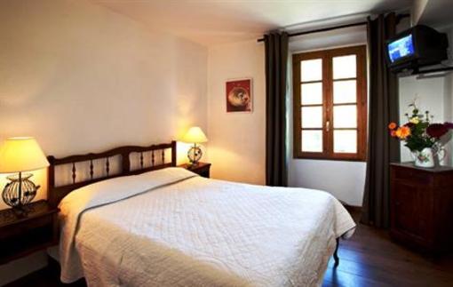 фото отеля Hostellerie du Vieux Moulin Duilhac-sous-Peyrepertuse