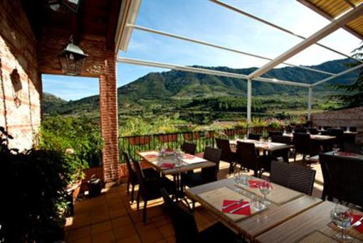 фото отеля Hostellerie du Vieux Moulin Duilhac-sous-Peyrepertuse