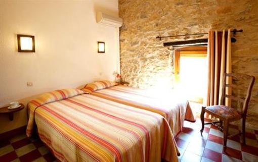 фото отеля Hostellerie du Vieux Moulin Duilhac-sous-Peyrepertuse