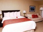 фото отеля Quality Inn on the Hill Charlottetown