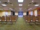 фото отеля Holiday Inn Express Village West