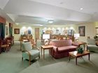 фото отеля Holiday Inn Express Village West