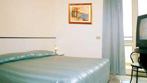 фото отеля Hotel Le Palme Santa Marinella
