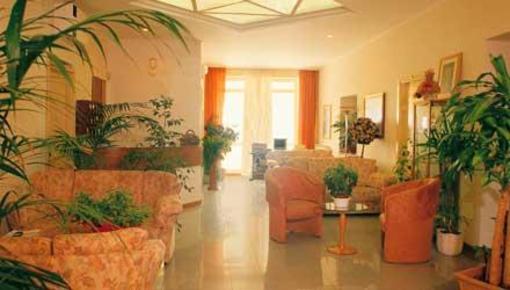 фото отеля Hotel Le Palme Santa Marinella