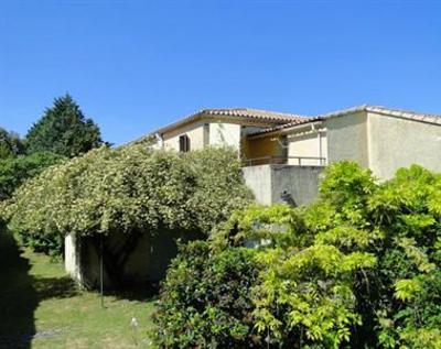 фото отеля Hotel La Garrigue