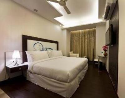 фото отеля Pawan Plaza Hotel New Delhi