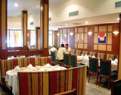 фото отеля Grand Continental Hotel