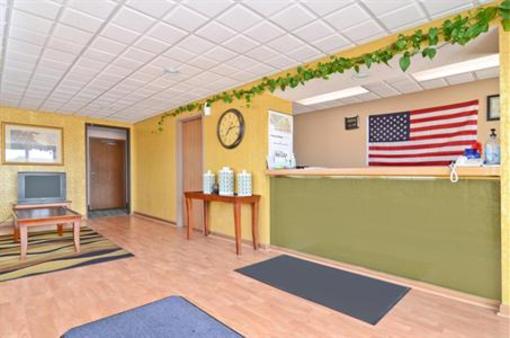 фото отеля Americas Best Value Inn Columbus Nebraska
