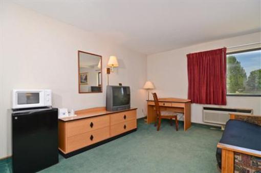 фото отеля Americas Best Value Inn Columbus Nebraska