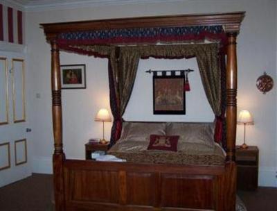 фото отеля Rainbow Ridge Guest House