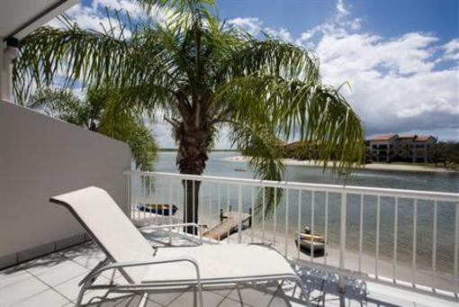 фото отеля Skippers Cove Apartments Noosa