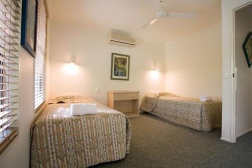 фото отеля Skippers Cove Apartments Noosa