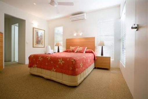 фото отеля Skippers Cove Apartments Noosa