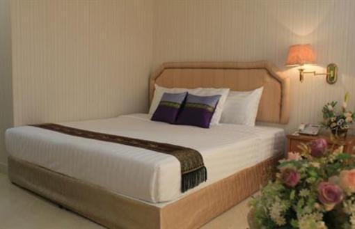 фото отеля Phitsanulok Orchid Hotel