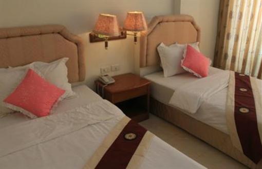 фото отеля Phitsanulok Orchid Hotel