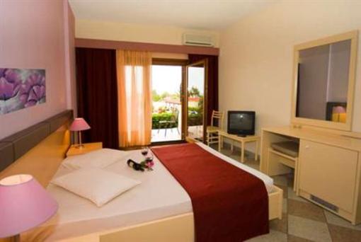 фото отеля Palladium Hotel Kriopigi