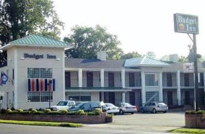 фото отеля Budget Inn Charlottesville