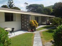 Wainui Beach Motel