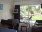 фото отеля Wainui Beach Motel