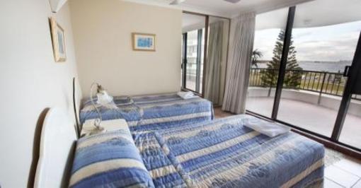 фото отеля Broadwater Shores Apartments Gold Coast