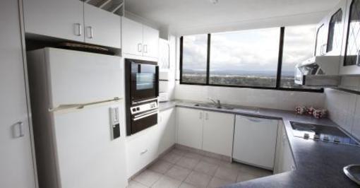 фото отеля Broadwater Shores Apartments Gold Coast