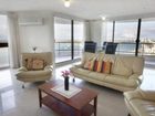 фото отеля Broadwater Shores Apartments Gold Coast