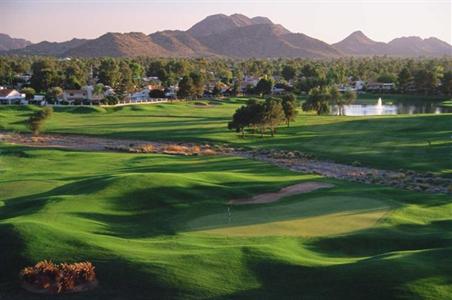 фото отеля Embassy Suites Phoenix-Scottsdale