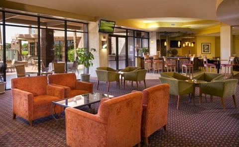 фото отеля Embassy Suites Phoenix-Scottsdale