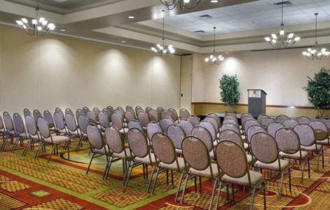 фото отеля Embassy Suites Phoenix-Scottsdale