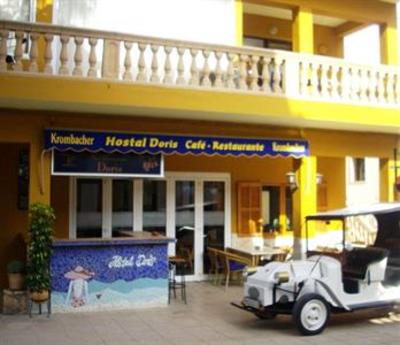 фото отеля Hostal Doris Ses Salines