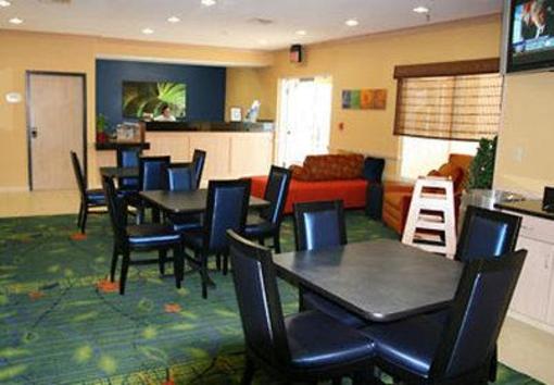 фото отеля Fairfield Inn Hays