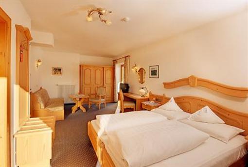 фото отеля Hotel Tyrol Kastelruth