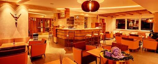 фото отеля Hotel Tyrol Kastelruth