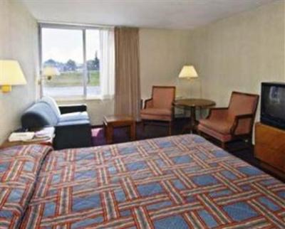фото отеля Howard Johnson Plaza Hotel Grand Rapids