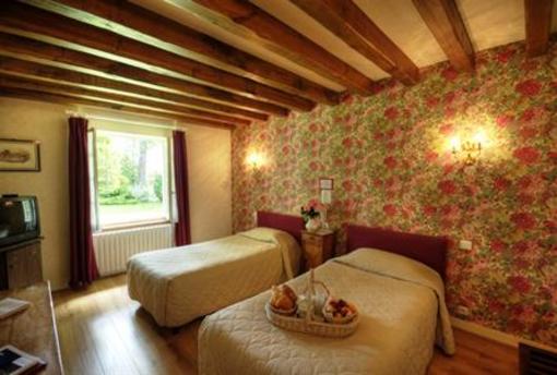 фото отеля Hotel Relais Des Landes Ouchamps